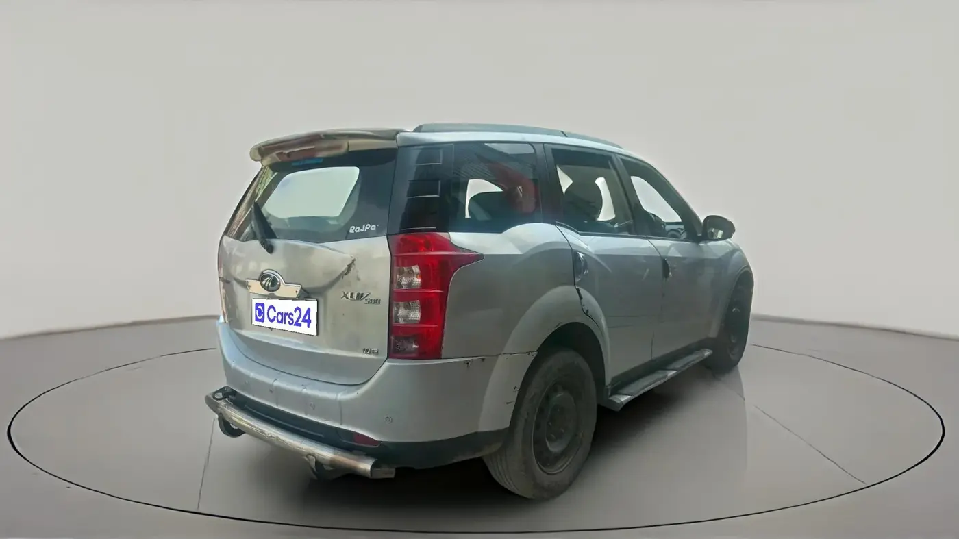2014 Mahindra XUV500 W6, Diesel, Manual, 93,935 km, exterior