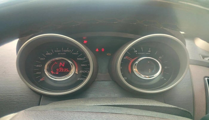 2014 Mahindra XUV500 W6, Diesel, Manual, 93,935 km, interior