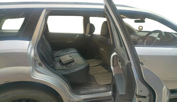 2014 Mahindra XUV500 W6, Diesel, Manual, 93,935 km, interior