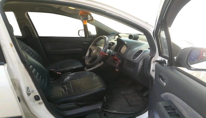 2010 Maruti Ritz VXI, Petrol, Manual, 83,691 km, interior