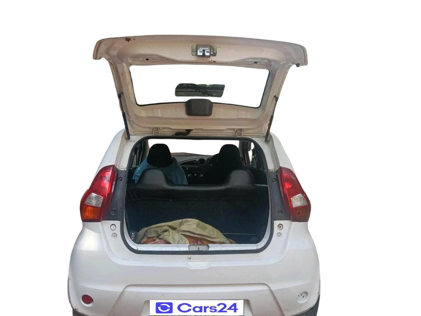 2017 Datsun Redi Go A, Petrol, Manual, 61,858 km, exterior