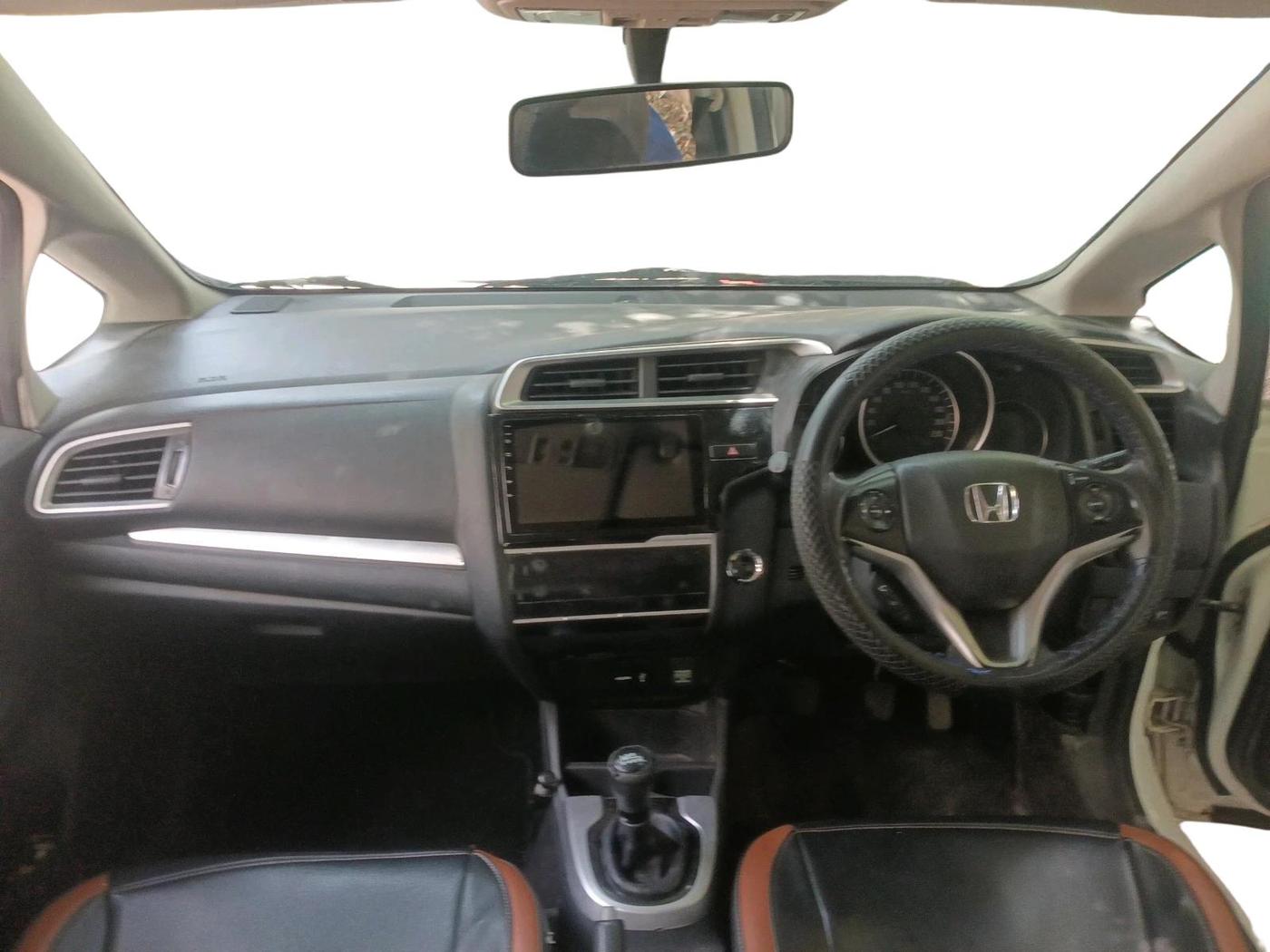 2017 Honda WR-V 1.5L I-DTEC VX MT, Diesel, Manual, 79,568 km, interior