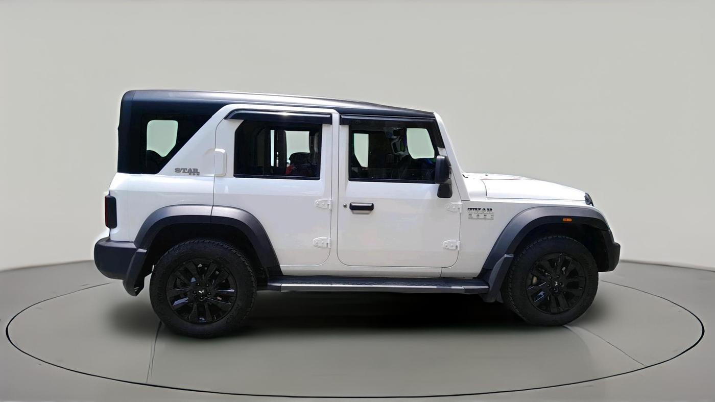 2026 Mahindra Thar Roxx Star Edition Diesel MT, Diesel, Manual, 8,011 km, exterior