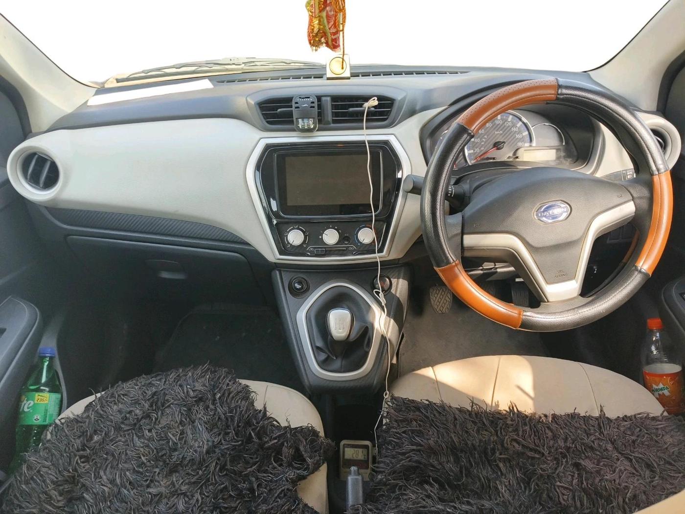 2019 Datsun Go Plus T, Petrol, Manual, 35,875 km, interior