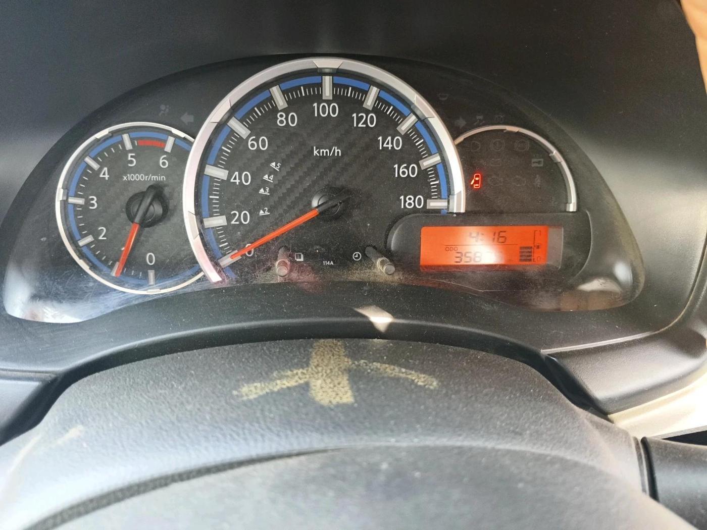 2019 Datsun Go Plus T, Petrol, Manual, 35,875 km, interior