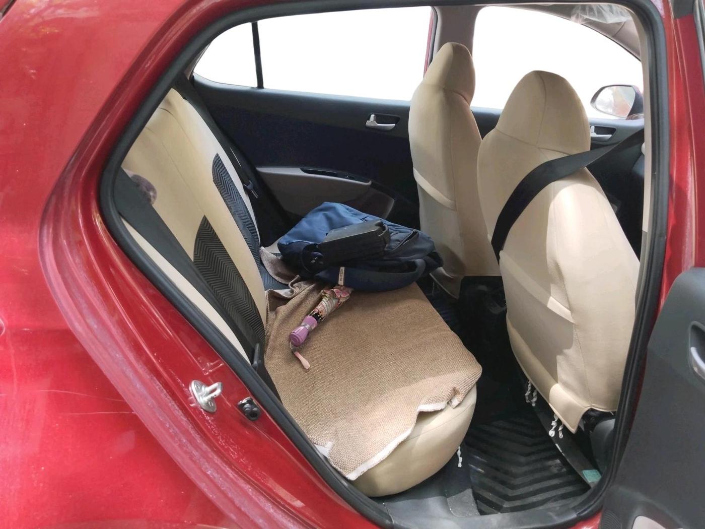 2019 Hyundai Grand i10 SPORTZ 1.2 KAPPA VTVT, Petrol, Manual, 18,196 km, interior