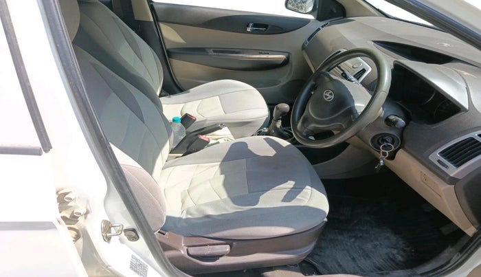 2011 Hyundai i20 MAGNA 1.4 CRDI, Diesel, Manual, 1,47,451 km, interior