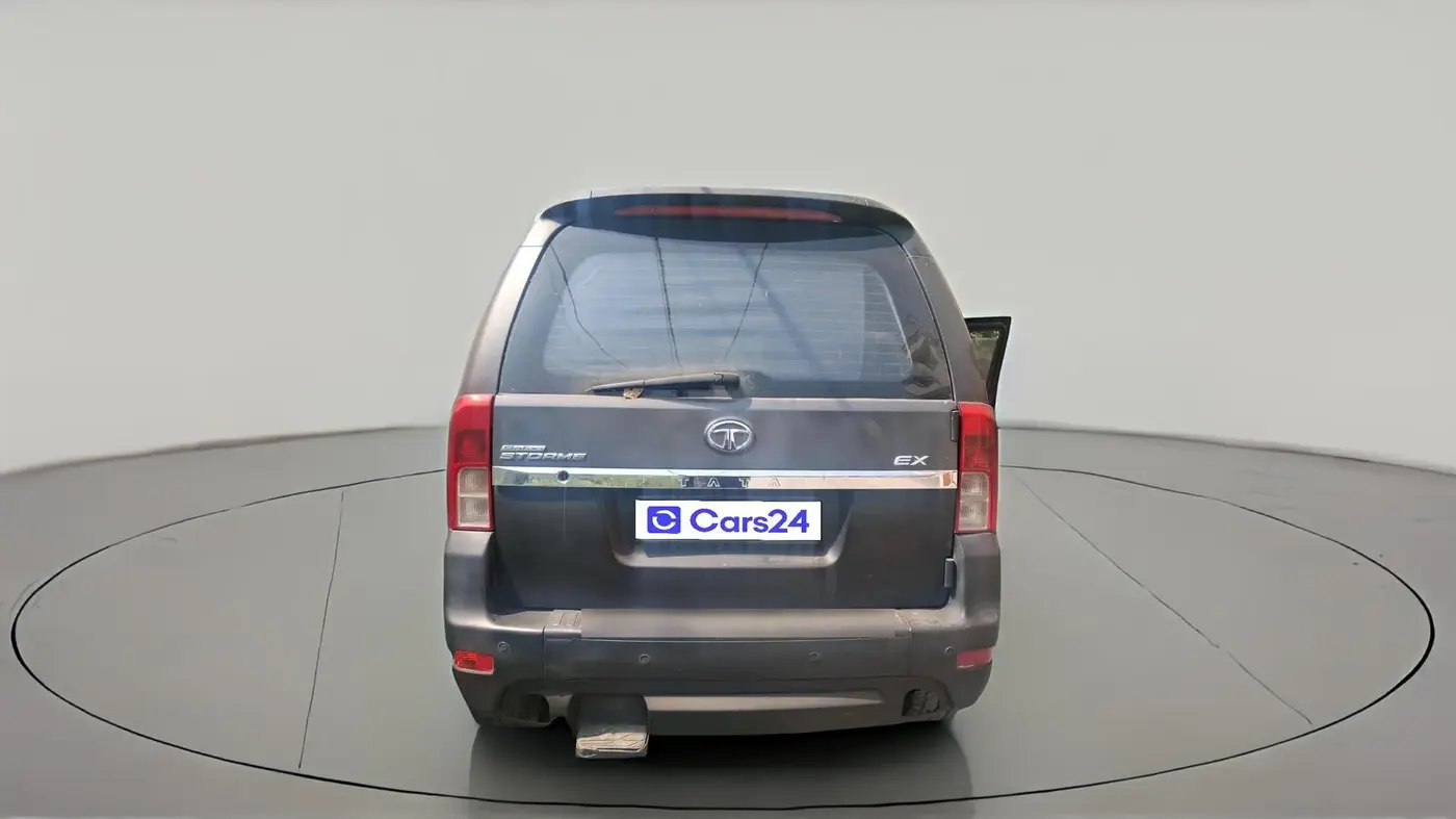 2017 Tata Safari Storme 2.2 EX 4X2, Diesel, Manual, 1,87,013 km, exterior