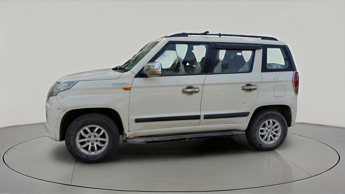 2017 Mahindra TUV300 T8, Diesel, Manual, 62,826 km, exterior