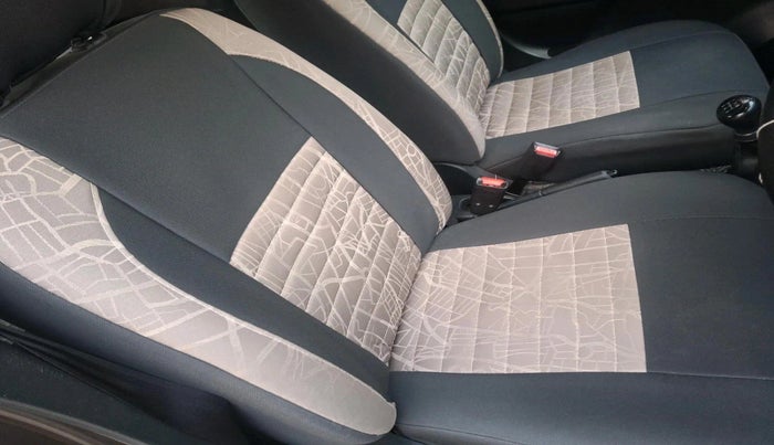 2013 Maruti Wagon R 1.0 LXI, Petrol, Manual, 77,605 km, interior