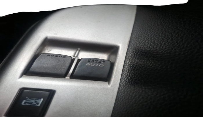 2013 Maruti Wagon R 1.0 LXI, Petrol, Manual, 77,605 km, interior