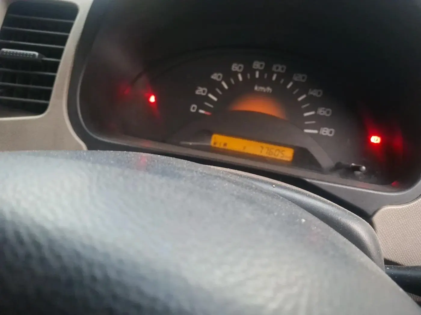 2013 Maruti Wagon R 1.0 LXI, Petrol, Manual, 77,605 km, interior