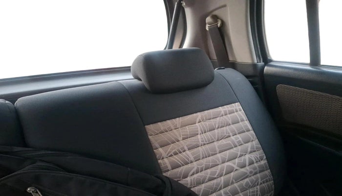 2013 Maruti Wagon R 1.0 LXI, Petrol, Manual, 77,605 km, interior