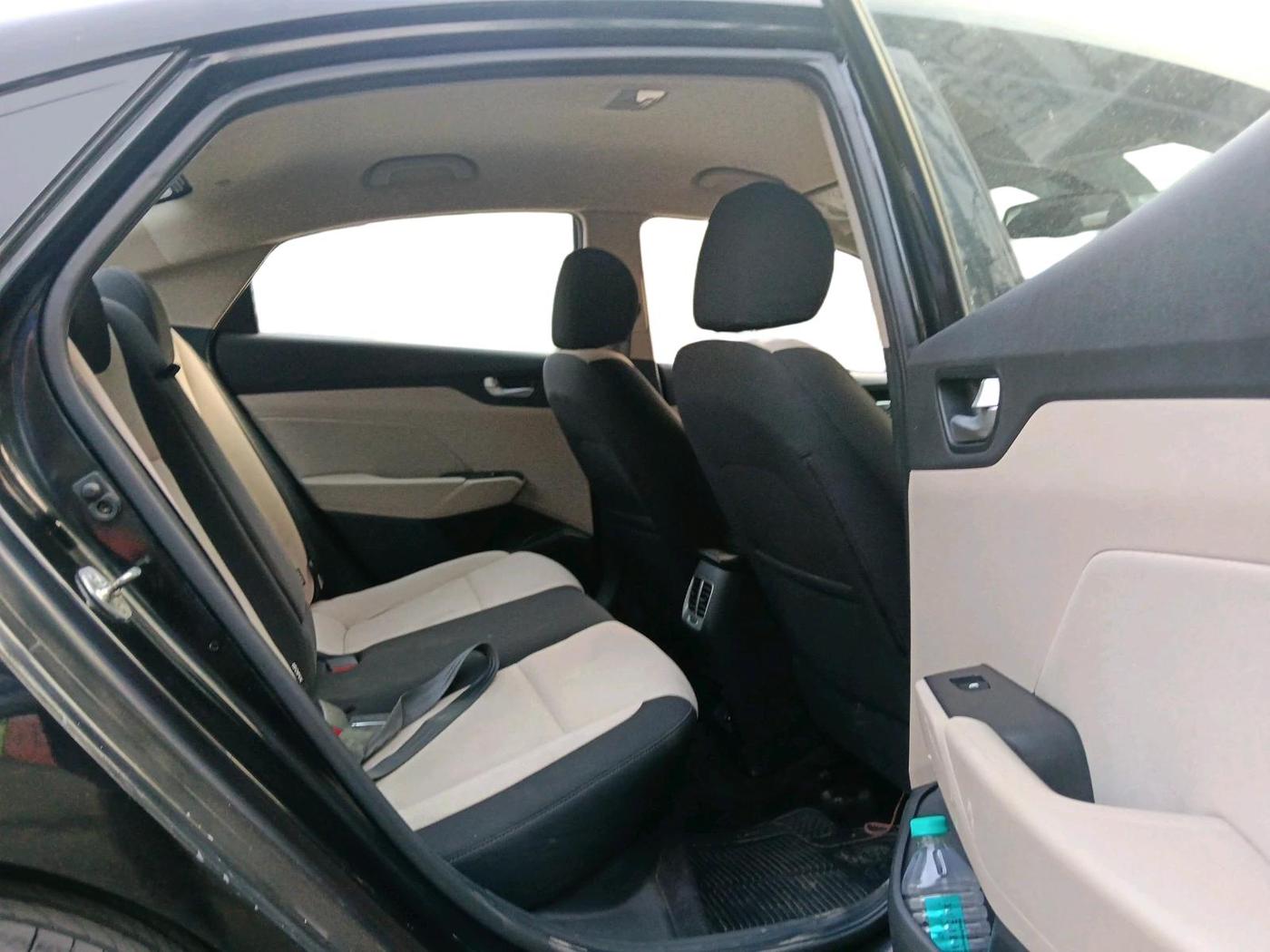 2019 Hyundai Verna 1.6 VTVT SX, Petrol, Manual, 55,442 km, interior