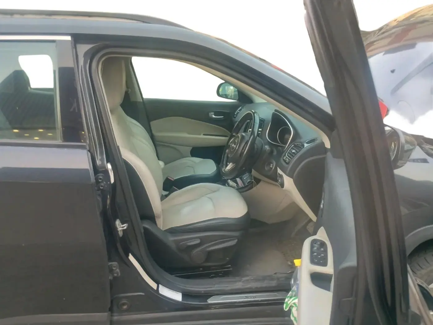 2017 Jeep Compass LIMITED (O) 1.4 PETROL AT, Petrol, Automatic, 53,130 km, interior