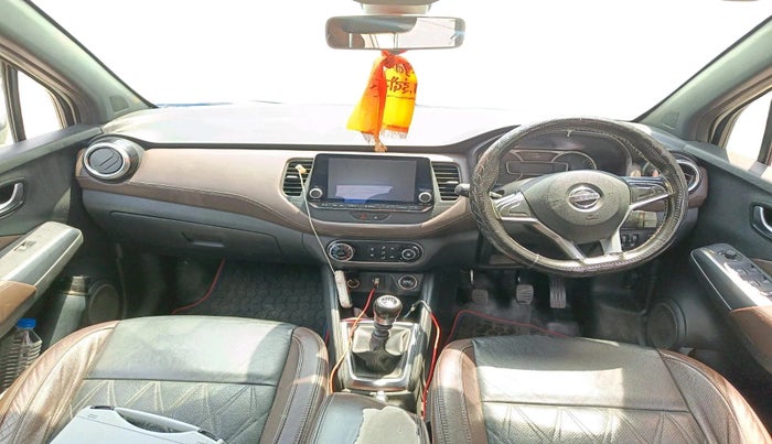 2019 Nissan Kicks XV PREMIUM O DUAL TONE DIESEL, Diesel, Manual, 1,13,293 km, interior