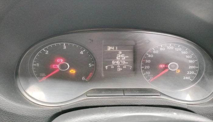 2014 Volkswagen Polo HIGHLINE1.5L, Diesel, Manual, 64,673 km, interior