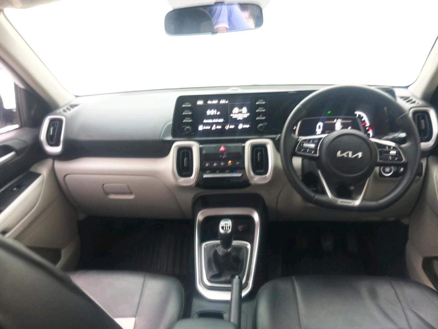 2026 KIA SONET HTK PLUS 1.5 DIESEL MT, Diesel, Manual, 6,805 km, interior