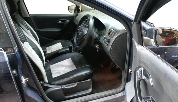 2015 Volkswagen Polo COMFORTLINE 1.2L, CNG, Manual, 38,700 km, interior