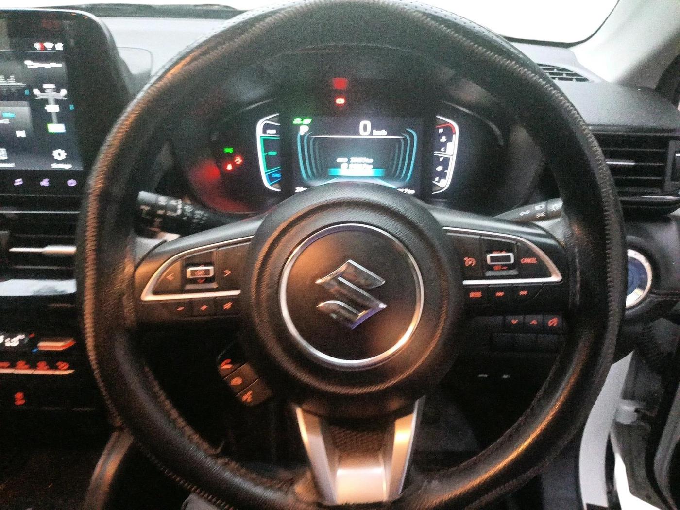 2024 Maruti Grand Vitara ZETA PLUS  HYBRID ECVT, Hybrid, Automatic, 28,436 km, interior