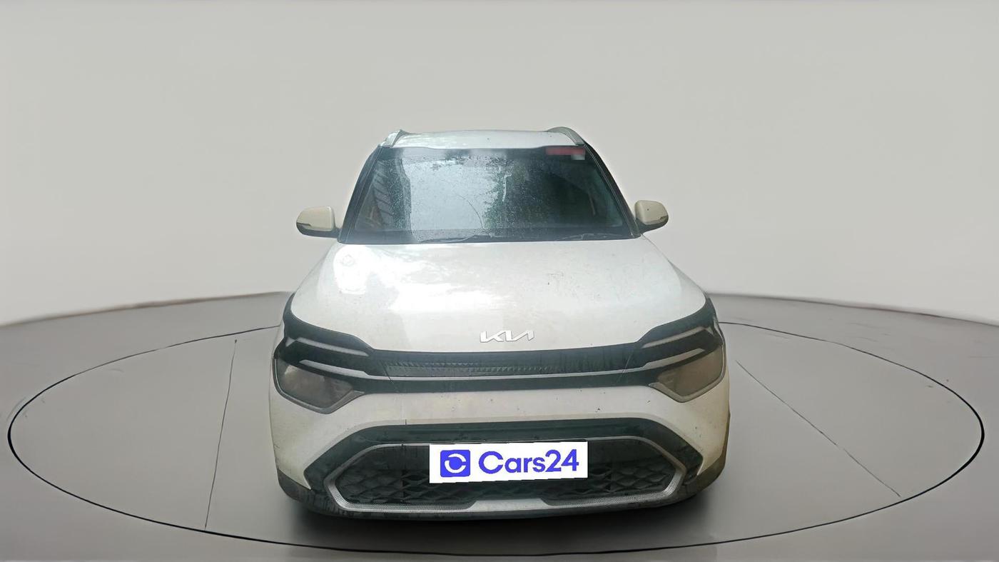 2023 KIA CARENS PREMIUM 1.5 DIESEL IMT 7 STR, Diesel, Manual, 55,151 km, exterior