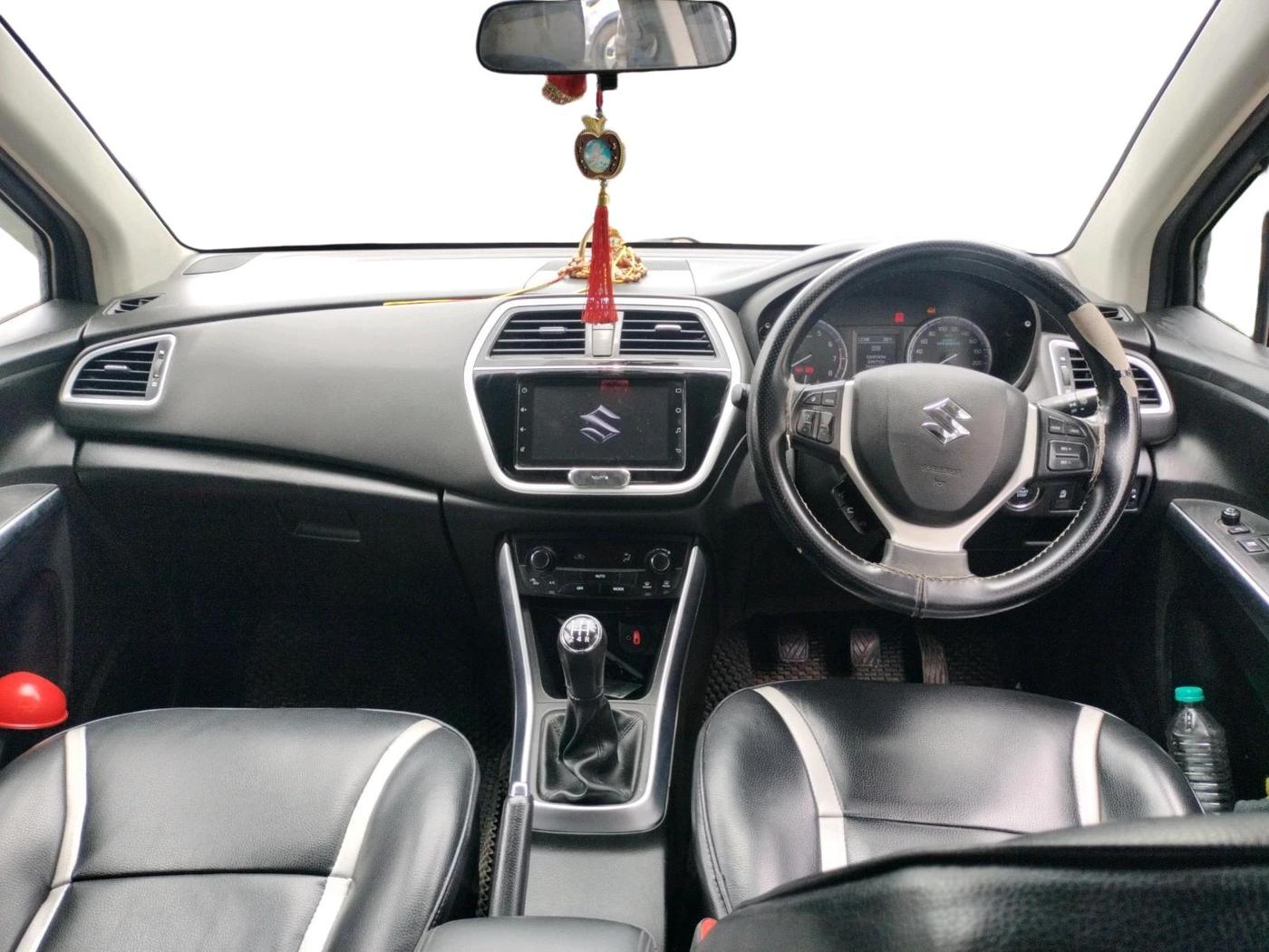 2020 Maruti S Cross ZETA 1.5, Petrol, Manual, 94,890 km, interior