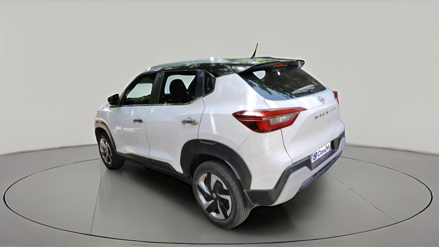 2021 Nissan MAGNITE XL, Petrol, Manual, 28,603 km, exterior