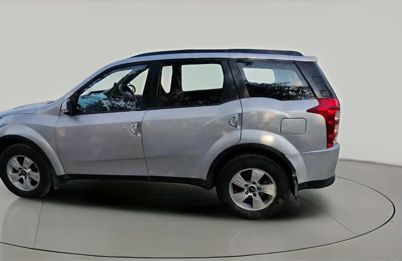 2013 Mahindra XUV500 W8, Diesel, Manual, 85,246 km, exterior