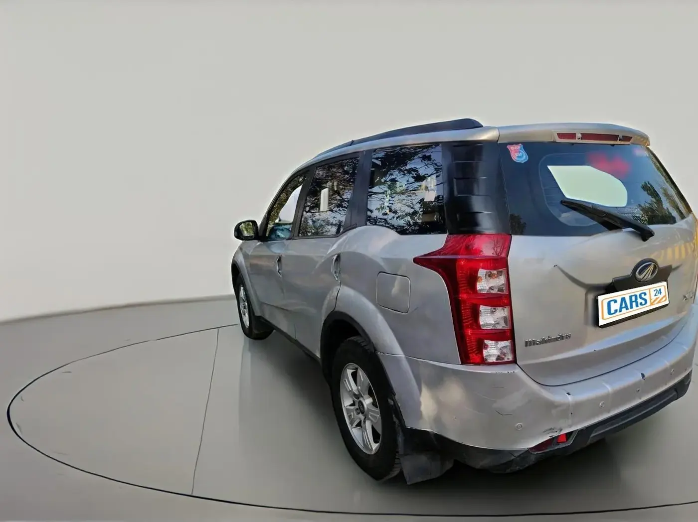 2013 Mahindra XUV500 W8, Diesel, Manual, 85,246 km, exterior