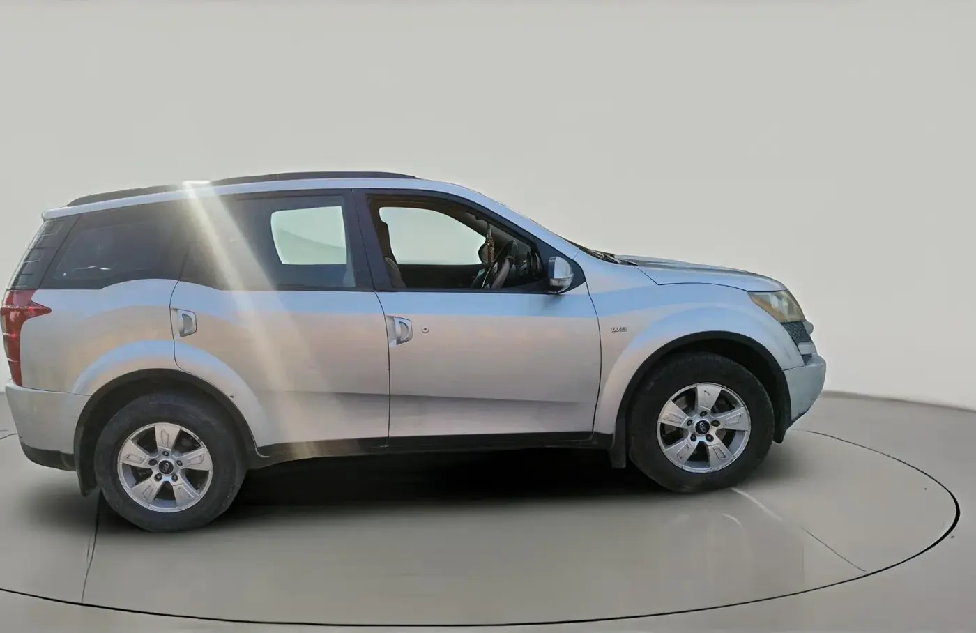 2013 Mahindra XUV500 W8, Diesel, Manual, 85,246 km, exterior