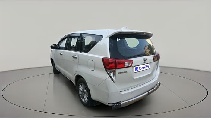 2018 Toyota Innova Crysta 2.4 ZX 7 STR, Diesel, Manual, 1,62,046 km, exterior
