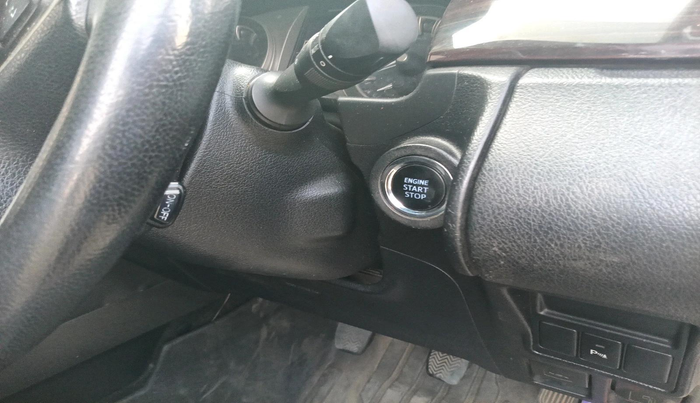 2018 Toyota Innova Crysta 2.4 ZX 7 STR, Diesel, Manual, 1,62,046 km, interior