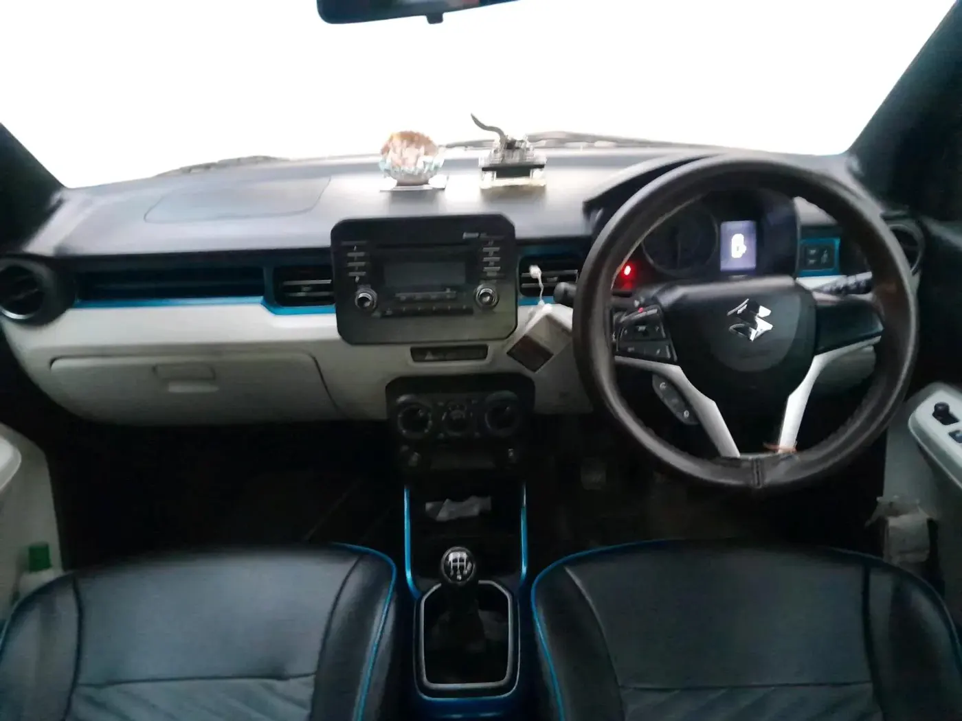 2018 Maruti IGNIS ZETA 1.2, Petrol, Manual, 69,673 km, interior