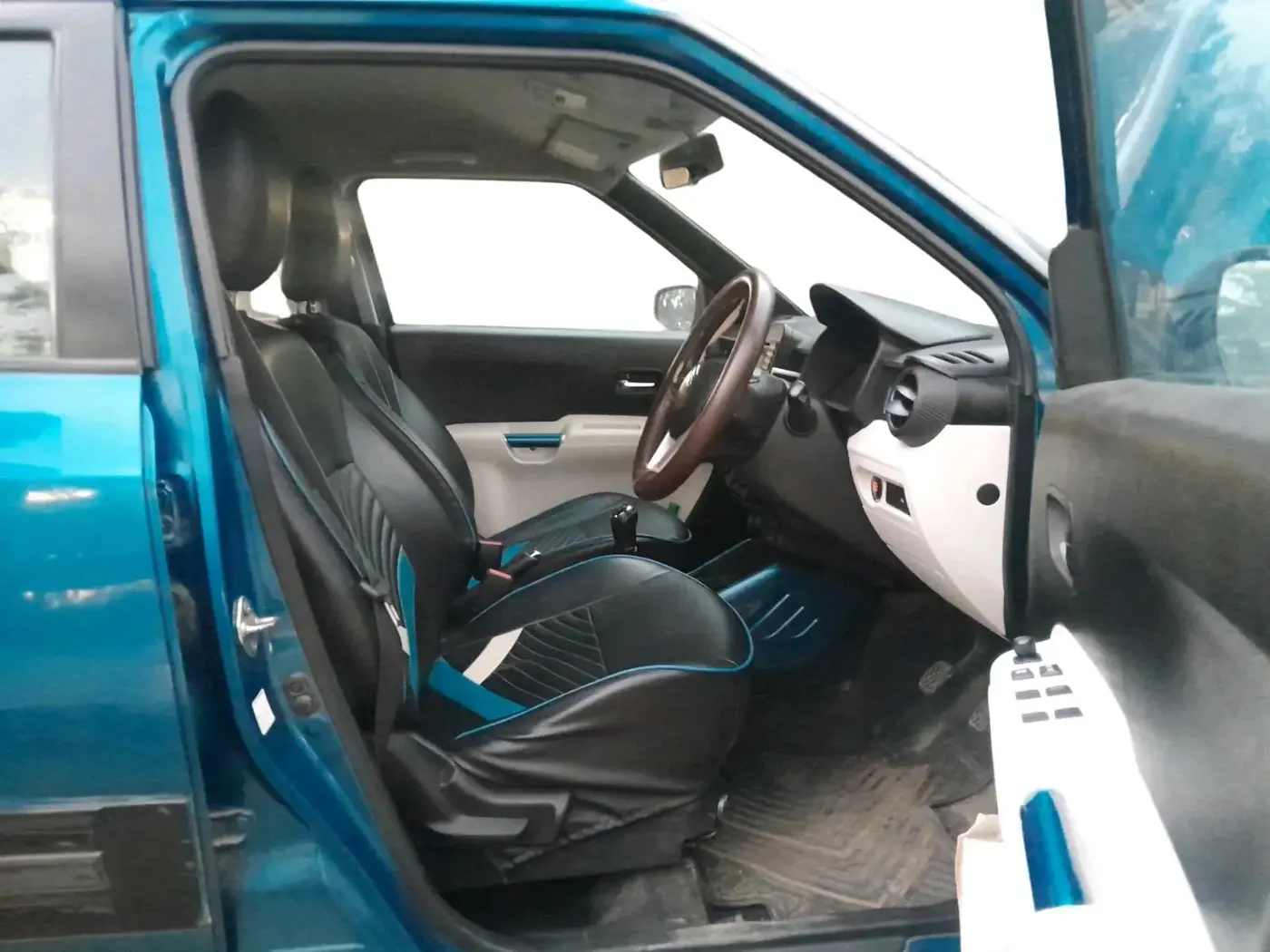 2018 Maruti IGNIS ZETA 1.2, Petrol, Manual, 69,673 km, interior
