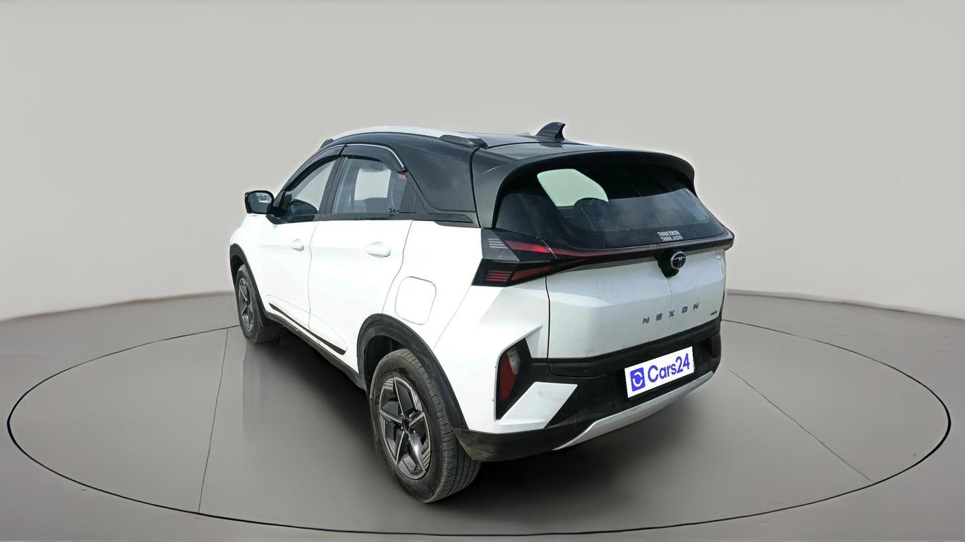 2024 Tata NEXON Creative Plus (PS) 1.2 iCNG Dual Tone, CNG, Manual, 98,097 km, exterior