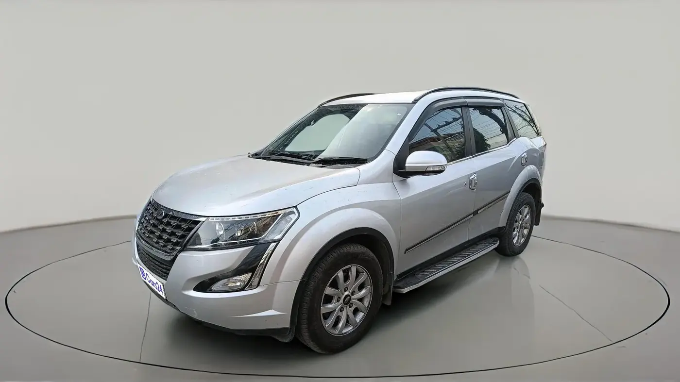 2018 Mahindra XUV500 W7, Diesel, Manual, 90,187 km, exterior