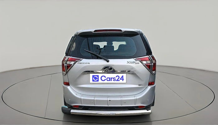 2018 Mahindra XUV500 W7, Diesel, Manual, 90,187 km, exterior