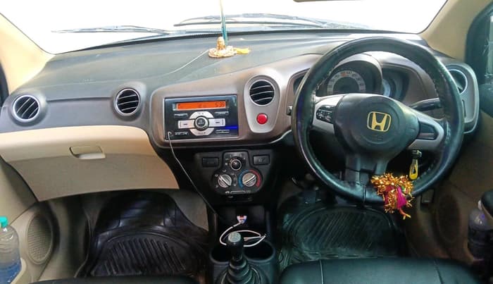 2012 Honda Brio V MT, Petrol, Manual, 88,962 km, interior
