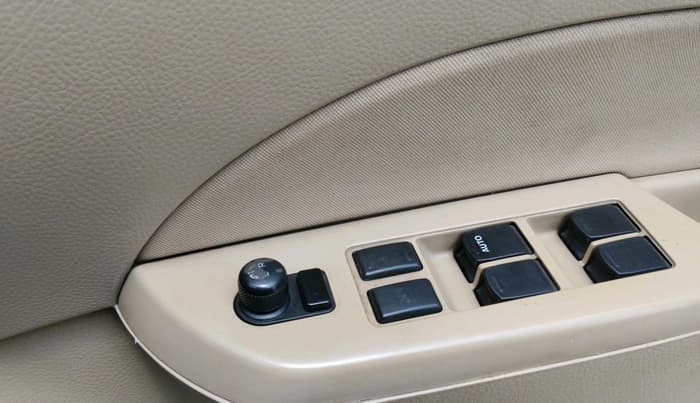 2015 Maruti Swift Dzire VXI, Petrol, Manual, 92,168 km, interior