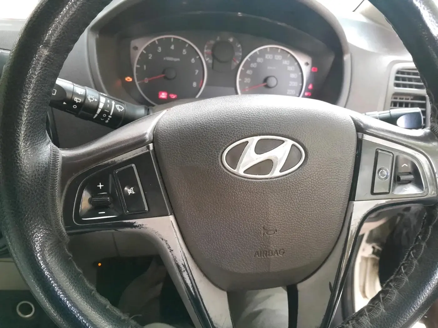 2009 Hyundai i20 SPORTZ 1.2, Petrol, Manual, 1,13,967 km, interior