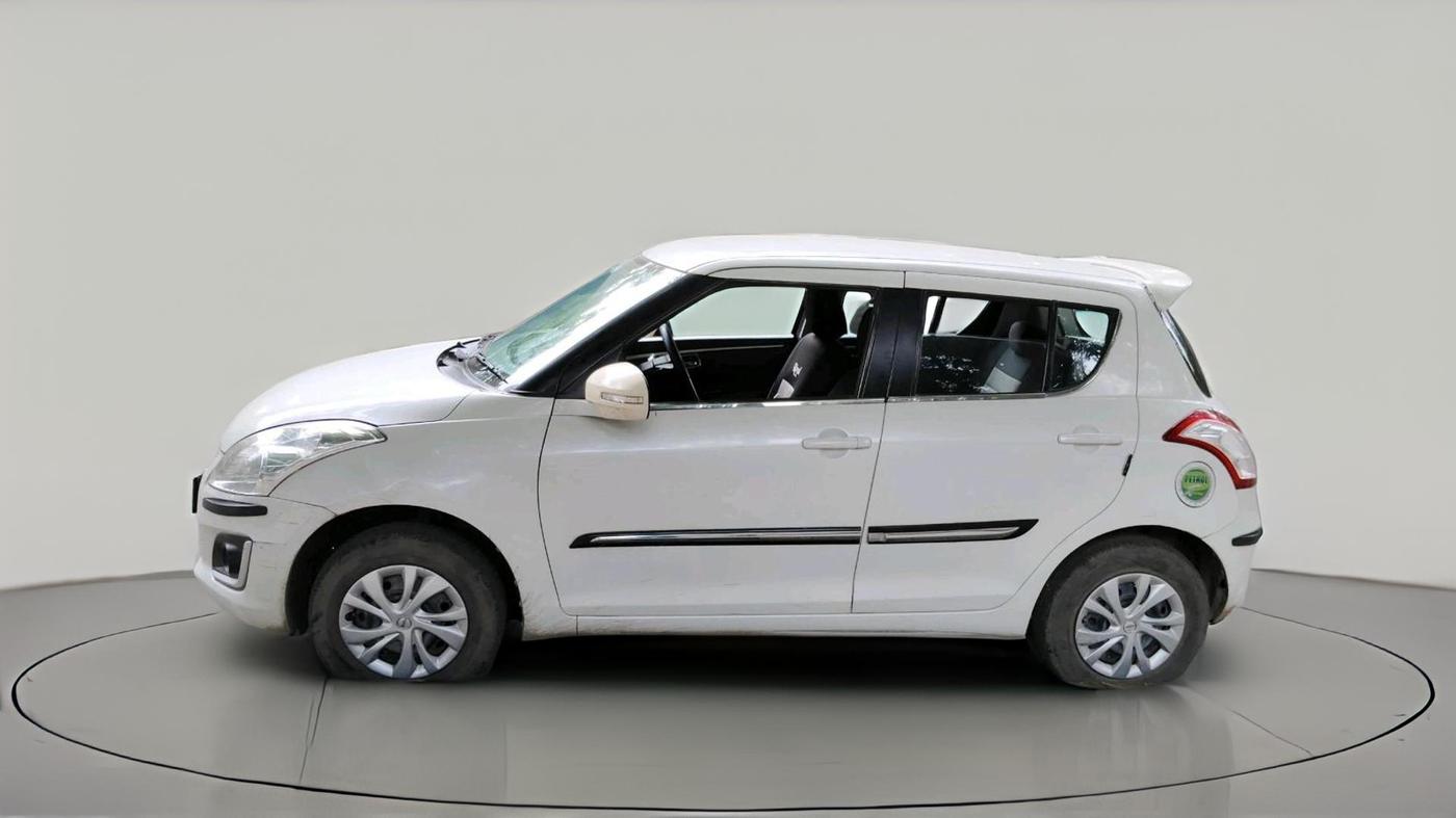 2014 Maruti Swift VXI, CNG, Manual, 91,360 km, exterior