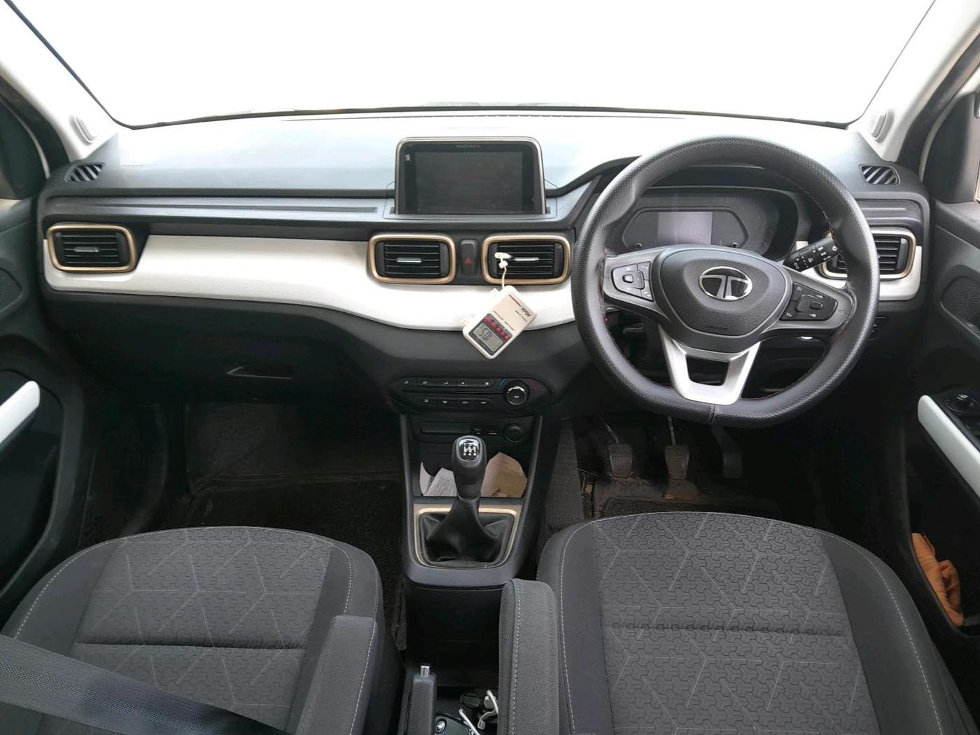 2024 Tata PUNCH ACCOMPLISHED MT, Petrol, Manual, 23,061 km, interior