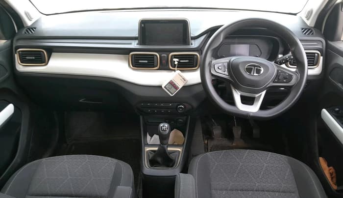 2024 Tata PUNCH ACCOMPLISHED MT, Petrol, Manual, 23,061 km, interior