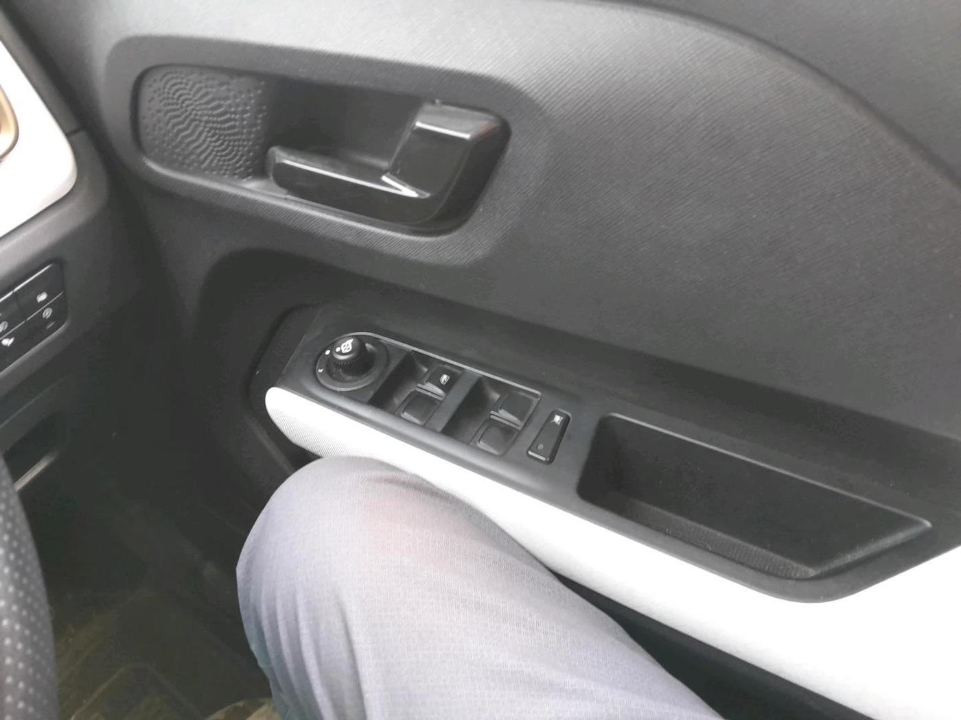 2024 Tata PUNCH ACCOMPLISHED MT, Petrol, Manual, 23,061 km, interior