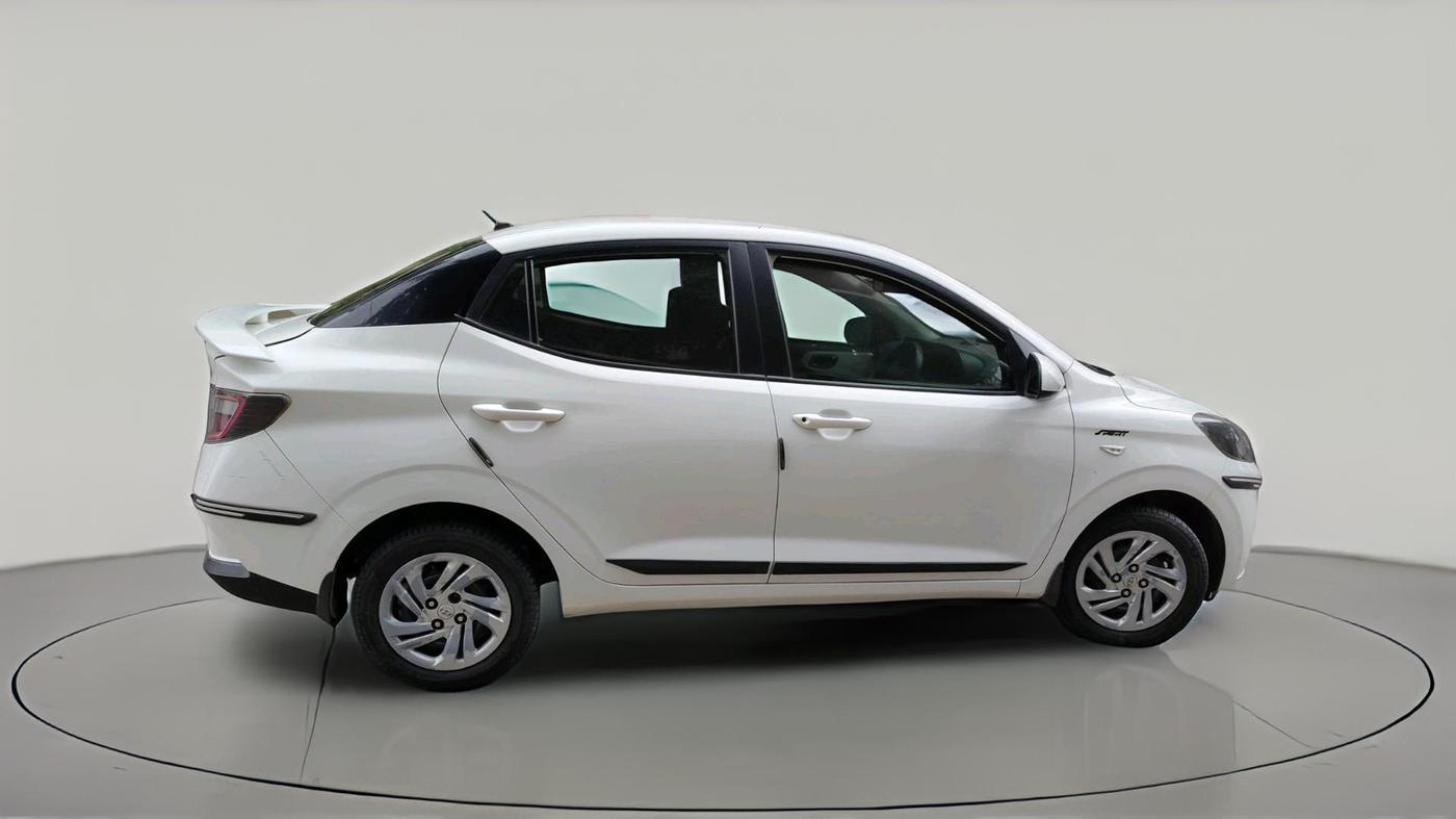 2021 Hyundai AURA S 1.2 CNG, CNG, Manual, 1,15,882 km, exterior