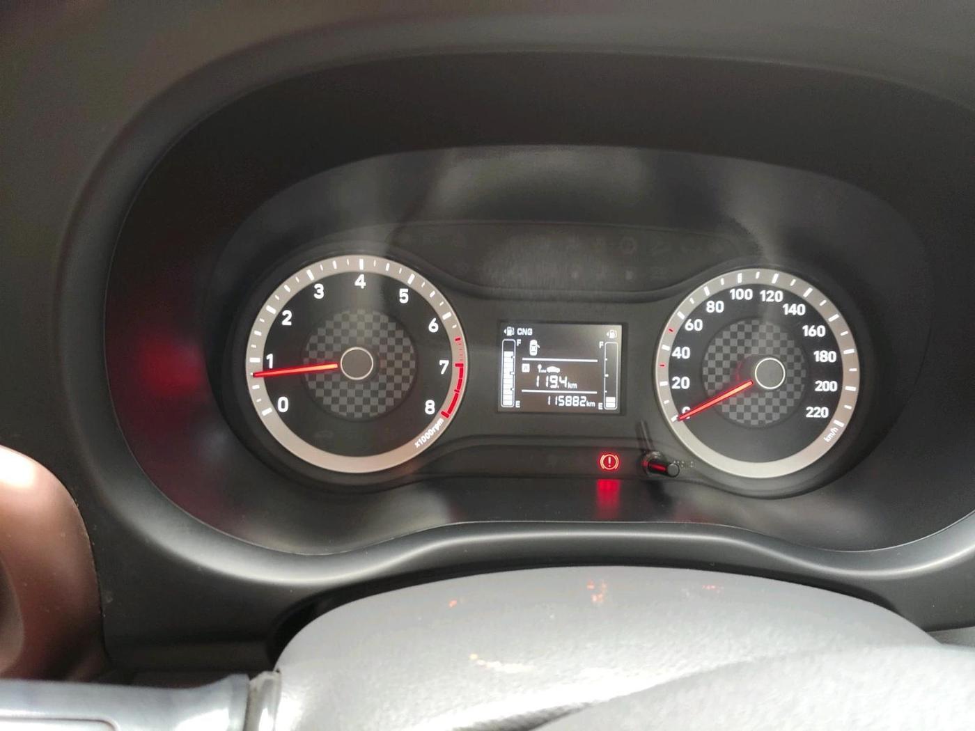 2021 Hyundai AURA S 1.2 CNG, CNG, Manual, 1,15,882 km, interior