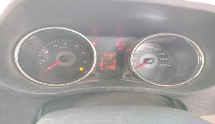 2016 Mahindra TUV300 T8, Diesel, Manual, 73,386 km, interior