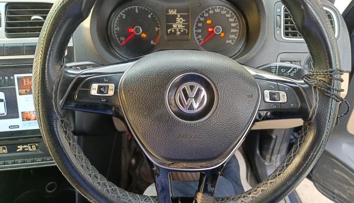 2015 Volkswagen Polo HIGHLINE1.2L DIESEL, Diesel, Manual, 98,766 km, interior