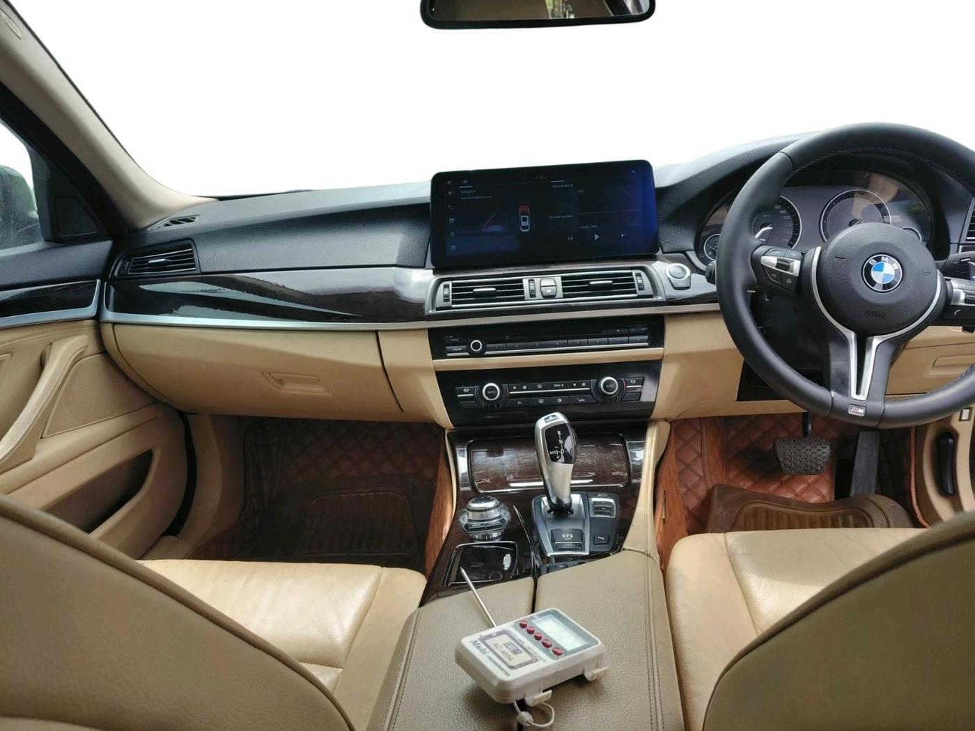 2011 BMW 5 Series 525D 3.0, Diesel, Automatic, 40,448 km, interior