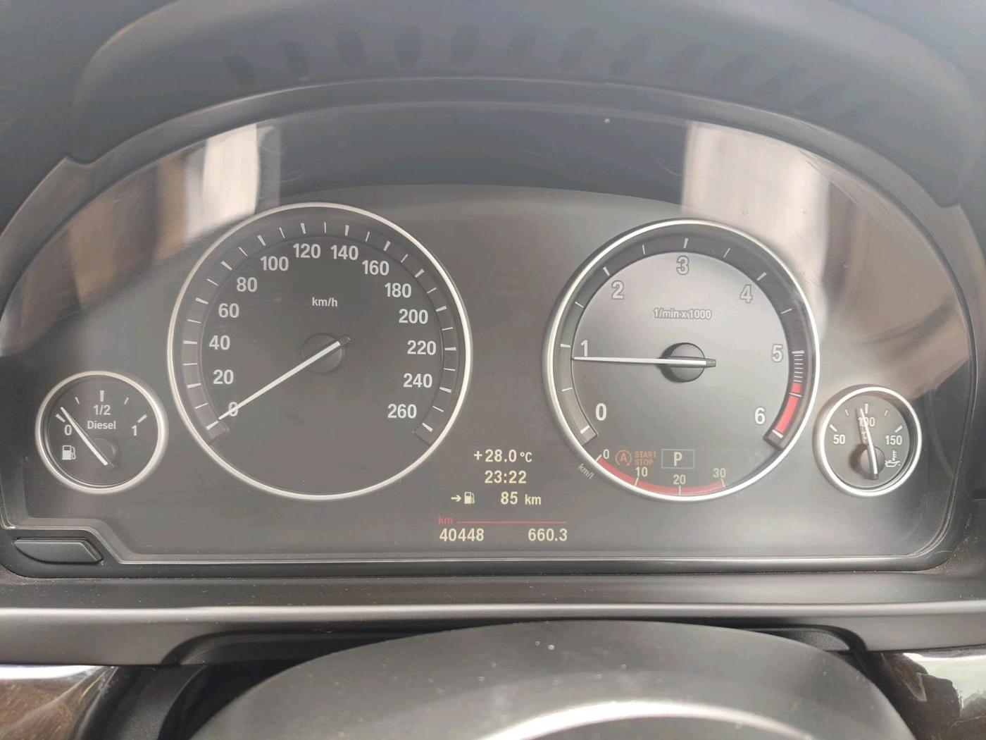2011 BMW 5 Series 525D 3.0, Diesel, Automatic, 40,448 km, interior